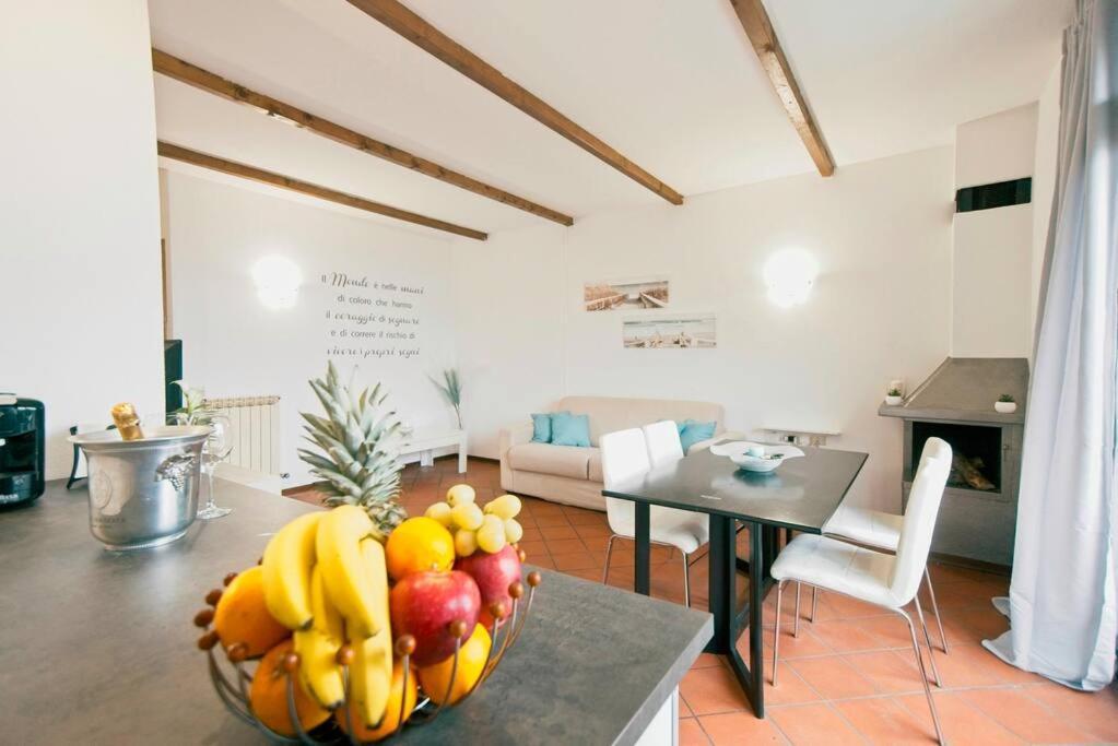 Ferienwohnung Miralago Lugano Sporting Club Cuasso Al Monte Exterior foto